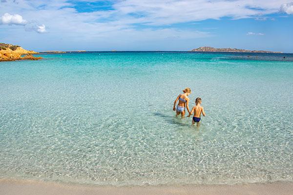 Vacanze in famiglia in Sardegna con spiagge e attività per bambini