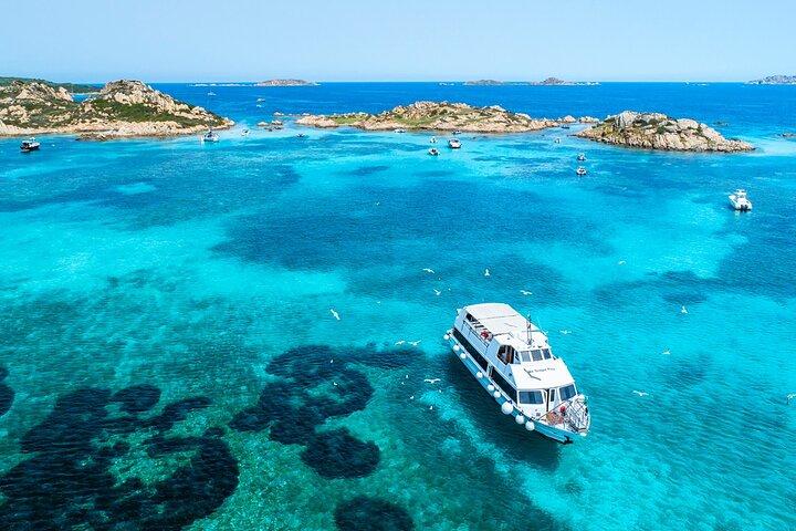 Escursioni in Sardegna: tour in barca ed esperienze